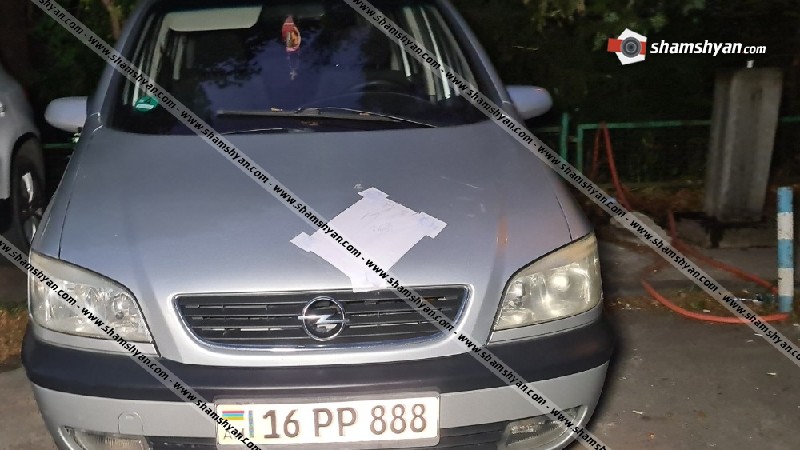 Երևանում՝ Դավիթ Բեկի փողոցում, «գոլդ» համարանիշներով Lexus-ի վարորդը, ըստ նախնական տեղեկությունների, ճանապարհ չզիջելու պատճառով կրակել է Opel-ի վարորդի ուղղությամբ