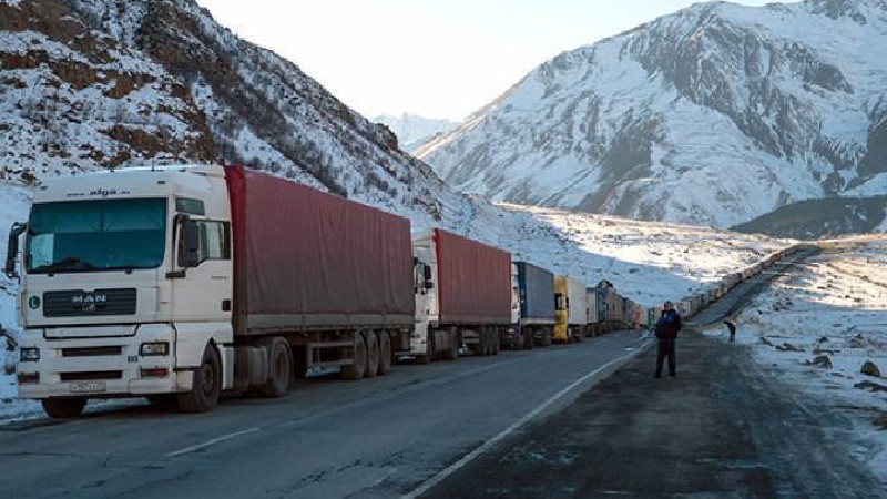 ՌԴ-ից Վրաստան և Հայաստան եկող բեռնատարները՝ Լարսում