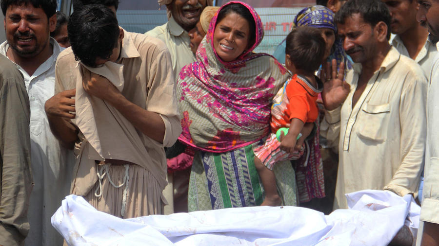 Պակիստանում բենզատարի պայթյունի հետևանքով զոհվածներ թիվն ավելացել է` հասելով 157-ի