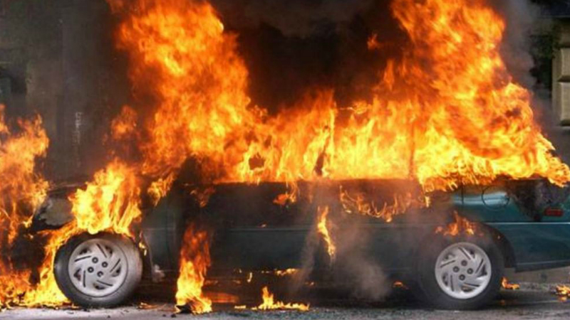 Ջրառատ գյուղի տներից մեկի բակում այրվել է «Mercedes Benz C180» մակնիշի ավտոմեքենան