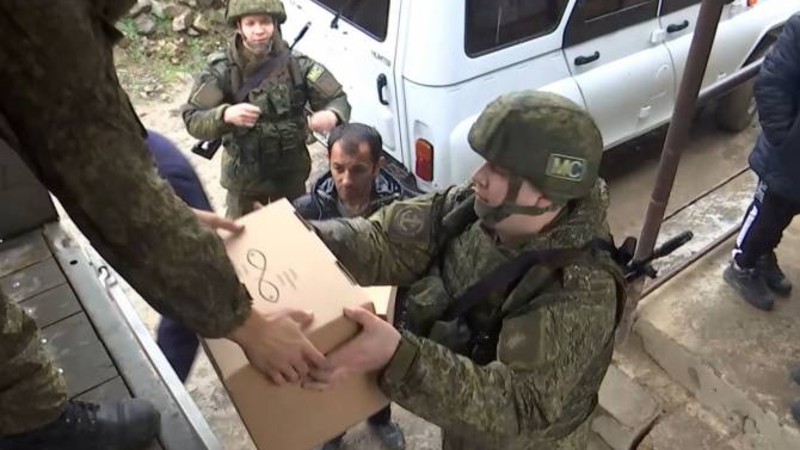 Ռուս խաղաղապահները Խնածախ բնակավայրին մարդասիրական օգնություն են փոխանցել․ ՌԴ ՊՆ