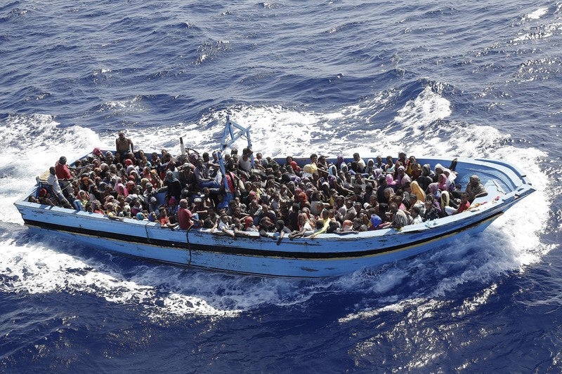 Թունիսի ափերի մոտ փախստականներ տեղափոխող նավ է խորտակվել