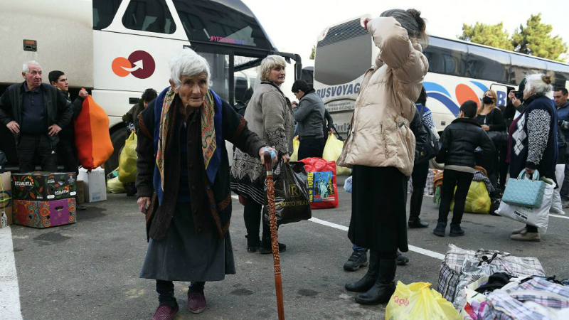 Ռուս խաղաղապահների ուղեկցությամբ Ստեփանակերտ է վերադարձել ևս 859 փախստական