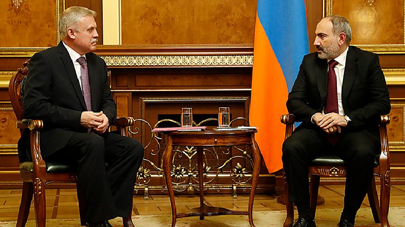 ՀԱՊԿ գլխավոր քարտուղարը  Նիկոլ Փաշինյանին ներկայացրել է Ղազախստանում ներկայիս իրավիճակը