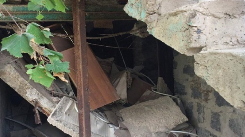 Քաղսի գյուղում տներից մեկի առաստաղը փլուզվել է