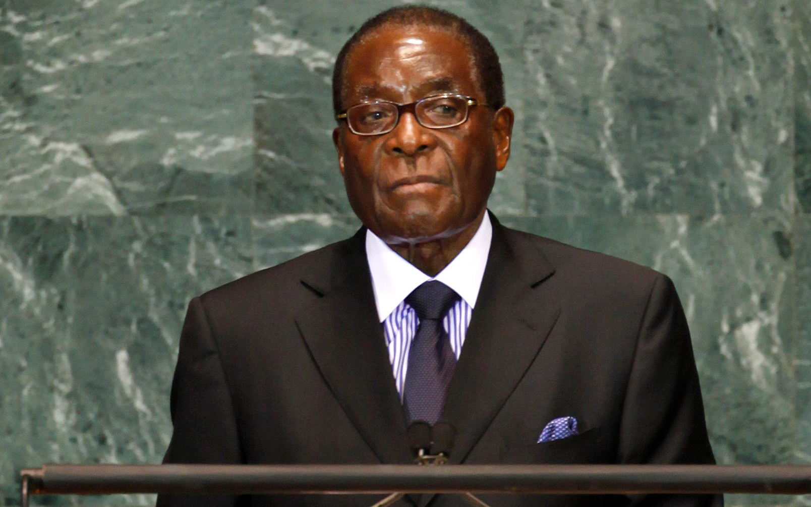 Զիմբաբվեի 93-ամյա նախագահը հրաժարական տվեց