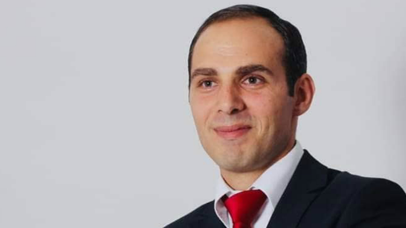 Դավթաշեն վարչական շրջանի ղեկավարի աշխատակազմի քարտուղար Սահակ Ասատրյանն ազատվել է աշխատանքից
