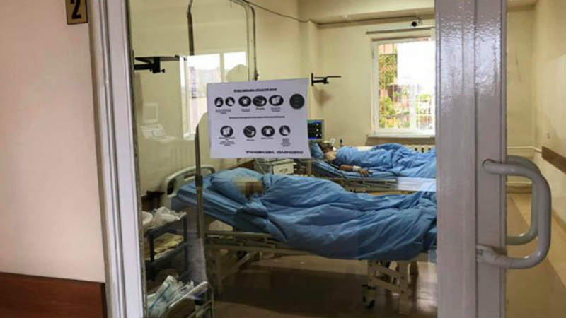 Հայաստանում կորոնավիրուսային հիվանդության պատճառով մեկ օրում մահացել է 6 քաղաքացի, որոնցից ամենաերիտասարդը 44 տարեկան էր, իսկ ամենատարեցը՝ 90 տարեկան