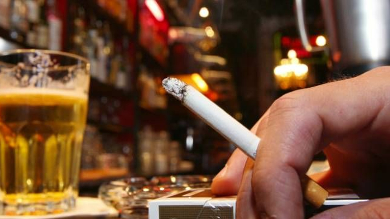 Ծխելը սահմամափակող օրենքը կփոխվի՞. «Ժողովուրդ»