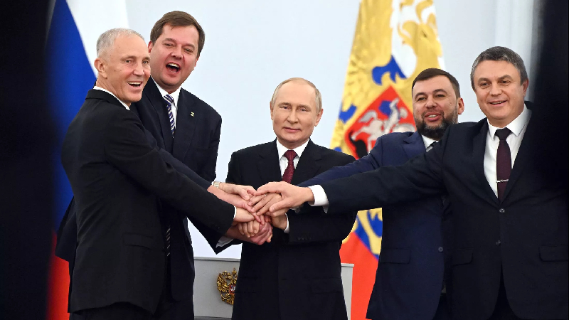ՌԴ նախագահը պայմանագրեր է ստորագրել Ռուսաստանի կազմում նոր տարածքներ ընդգրկելու վերաբերյալ