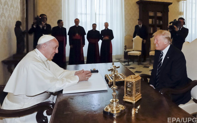 Трамп встретился с папой Римским в Ватикане