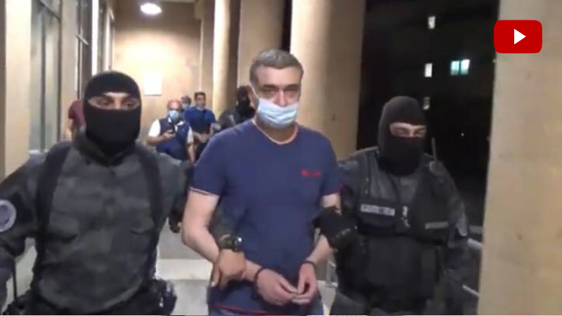 Ոստիկանության տեսանյութը՝ հետախուզվող Լևոն Սարգսյանին ՌԴ-ից Հայաստան տեղափոխելու մասին
