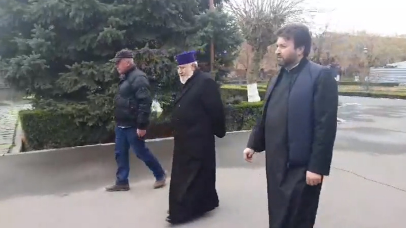 Տեղեկությունը, որ Վեհափառը Մոսկվայում է՝ չի համապատասխանում իրականությանը. Նա այս պահին գտնվում է Մայր Աթոռ Սուրբ Էջմիածնի տարածքում. (տեսանյութ)