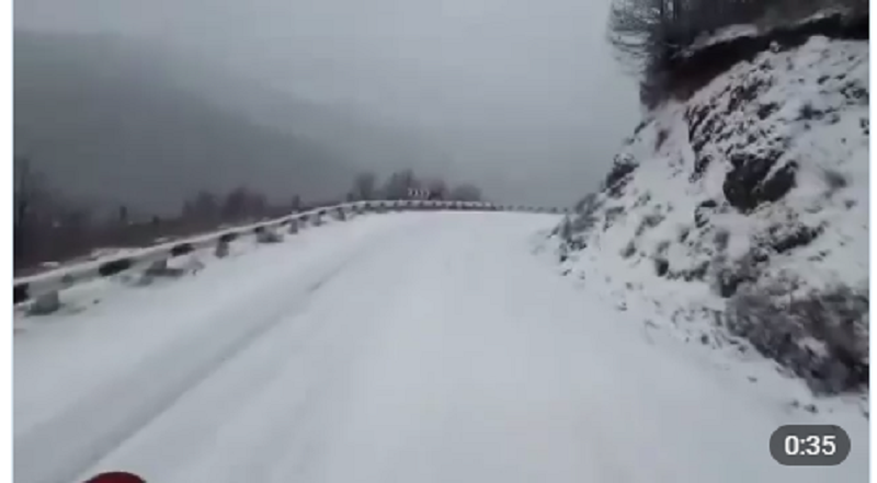 Վարդենյաց լեռնանցքում, Արագածոտնի մարզի Ապարանի տարածաշրջանում ձյուն է տեղում
