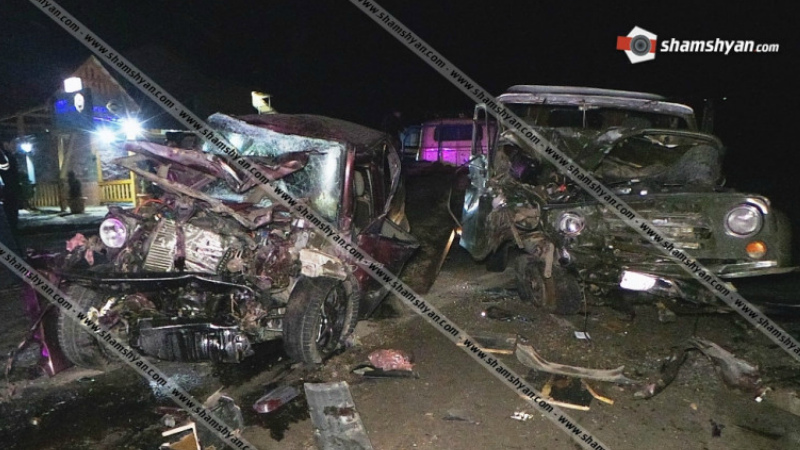 Տավուշում բախվել են «ՈՒԱԶ»-ն ու Mitsubishi-ն. 4 մարդ ծայրահեղ ծանր վիճակում հոսպիտալացվել է. Shamshyan.com