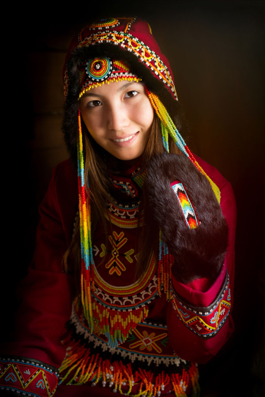 35-Portraits-Of-Amazing-Indigenous-People-of-Siberia-From-My-The-World-In-Faces-Project-594769b8d75e9__880.jpg