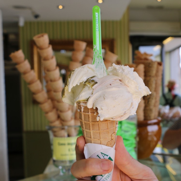 gelato-carraia-top.jpg