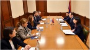 Էդուարդ Հակոբյանը և ՎԶԵԲ-ի ներկայացուցիչները քննարկել են Ագարակի անցակետի վերակառուցման և ...