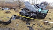 Երևան-Սևան ավտոճանապարհին «Mercedes GLE»-ն դուրս է եկել երթևեկությունից, շրջվել և ընկել ձո...