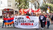 Սա նոր ցեղասպանական փորձ է. Արգենտինայի հայ համայնքը բողոքի ցույց է իրականացրել Ադրբեջանի ...